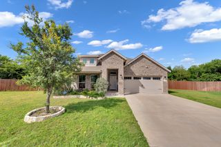 300 Clayton Street, Glenn Heights, TX 75154