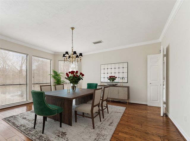 2102 N Fountain Valley Drive, Missouri City, TX 77459