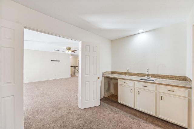 2102 N Fountain Valley Drive, Missouri City, TX 77459