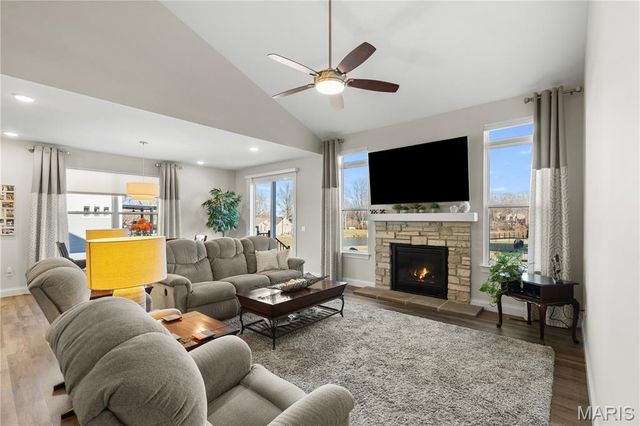 145 Royal Inverness Parkway, Dardenne Prairie, MO 63368