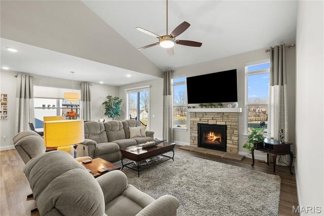 145 Royal Inverness Parkway, Dardenne Prairie, MO 63368