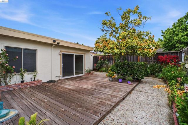 34656 Calcutta, Fremont, CA 94555