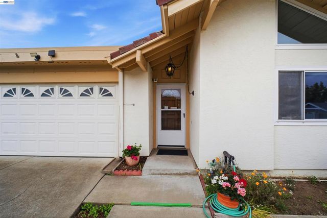 34656 Calcutta, Fremont, CA 94555