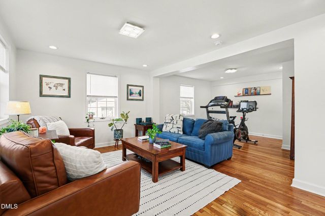 205 S Briggs Avenue, Durham, NC 27703