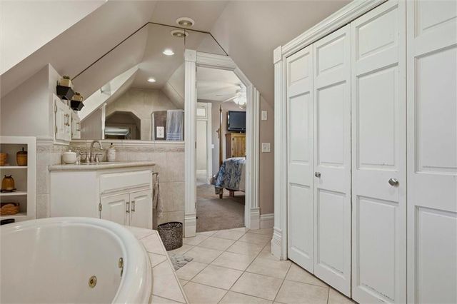 706 W Wall Street, Harrisonville, MO 64701