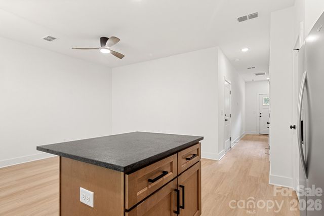 520 Carolyn Lane, Charlotte, NC 28213