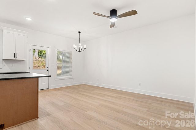 520 Carolyn Lane, Charlotte, NC 28213