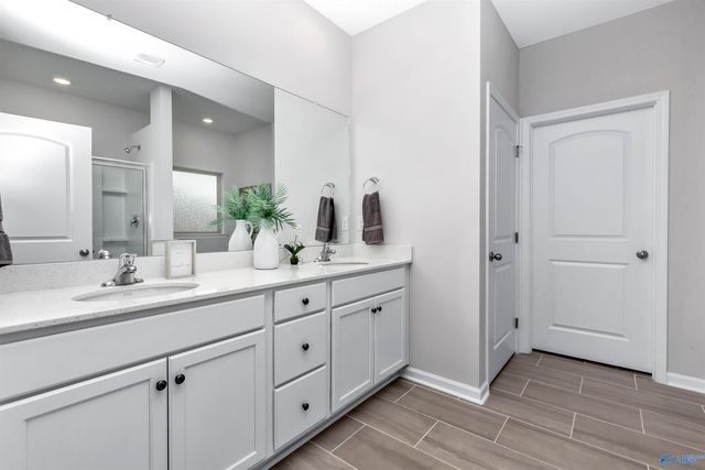 500 East River Landing Blvd SW, Madison, AL 35758