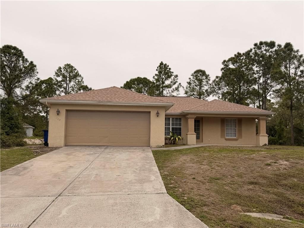 208 Homewood AVE S, Lehigh Acres, FL 33974