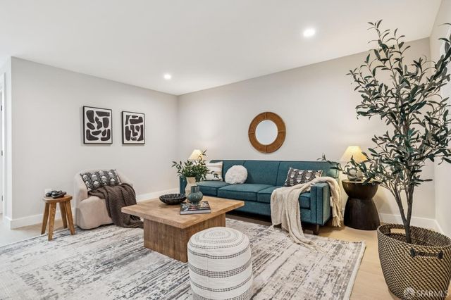 444 4th Avenue, San Francisco, CA 94118