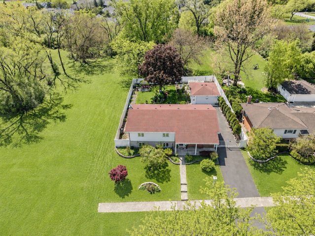 506 Forest Preserve Drive, Wood Dale, IL 60191