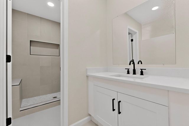 11316 Morocco Road NE, Albuquerque, NM 87111