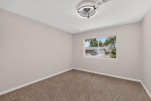 11316 Morocco Road NE, Albuquerque, NM 87111