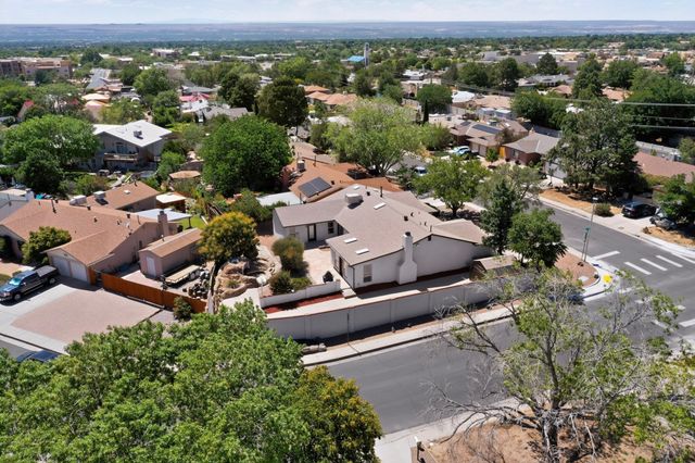 11316 Morocco Road NE, Albuquerque, NM 87111