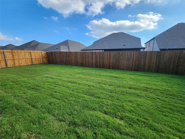 607 Whispering Winds Trail, Princeton, TX 75071