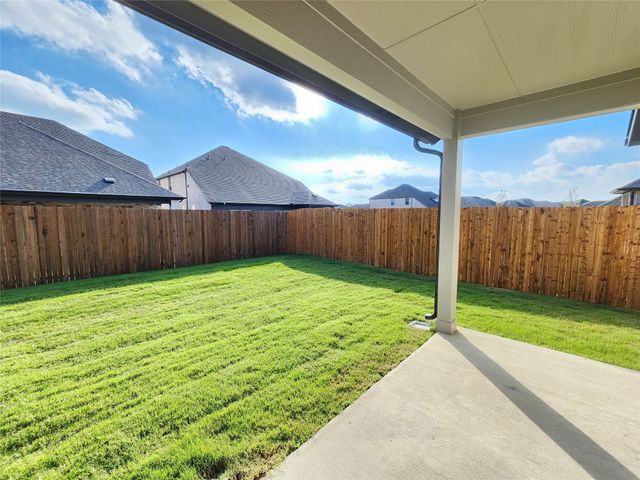 607 Whispering Winds Trail, Princeton, TX 75071