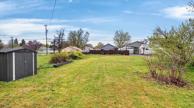 2707 E Desmet Ave, Spokane, WA 99202