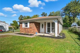 15 Patricia Street, Franklin, OH 45005