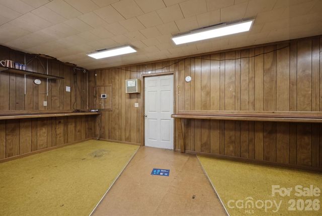 2026 12th Avenue NE, Hickory, NC 28601