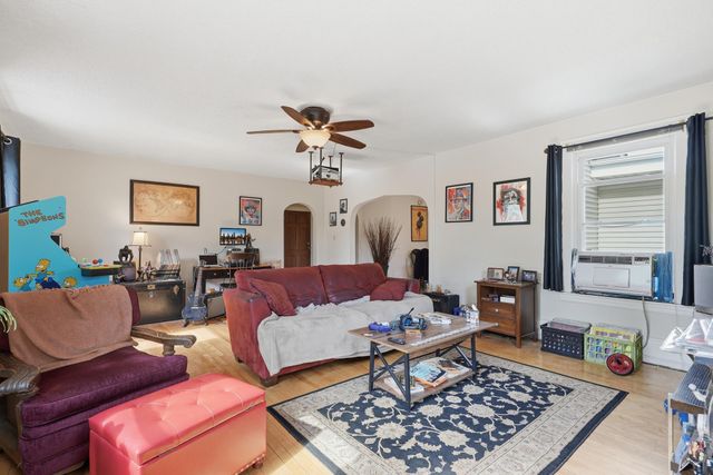 3437 Park Avenue, Minneapolis, MN 55407
