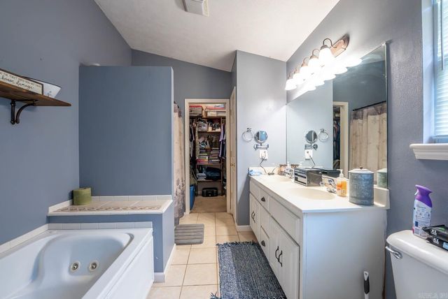 414 Carpenter Road, Thayer, MO 65791
