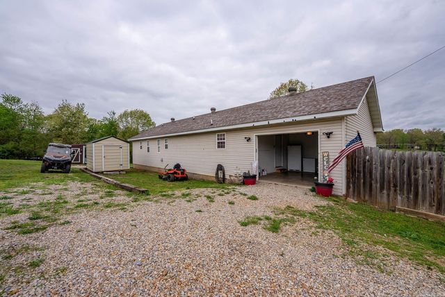 414 Carpenter Road, Thayer, MO 65791