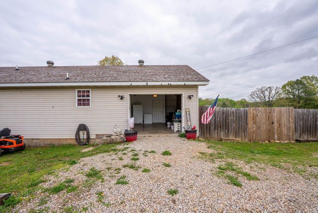 414 Carpenter Road, Thayer, MO 65791