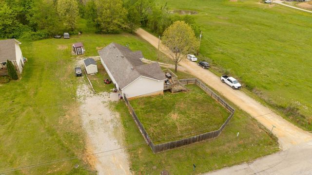 414 Carpenter Road, Thayer, MO 65791