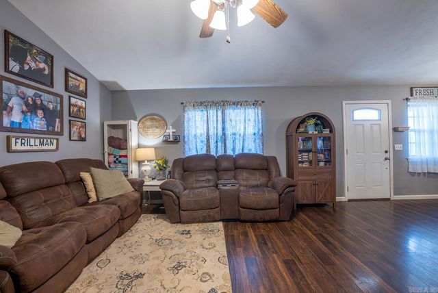 414 Carpenter Road, Thayer, MO 65791