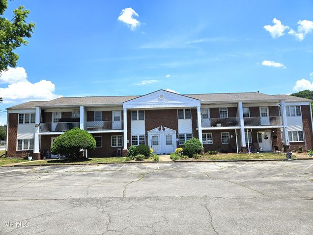 800 Locust Street 3, Rogersville, TN 37857