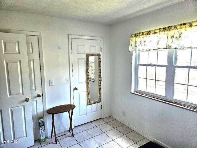 800 Locust Street 3, Rogersville, TN 37857