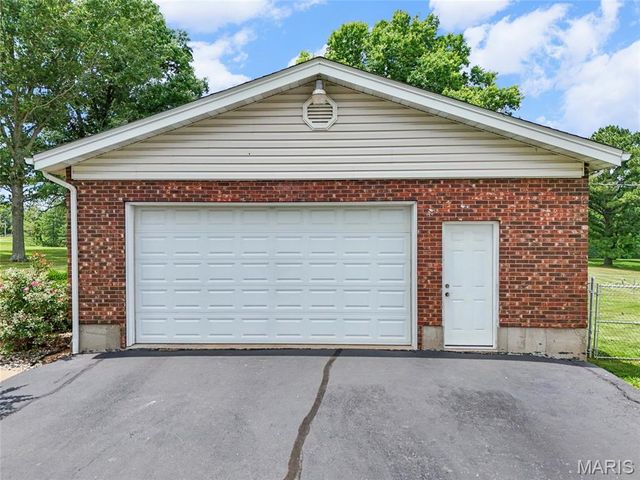 113 Sunnybrook Drive, Festus, MO 63028
