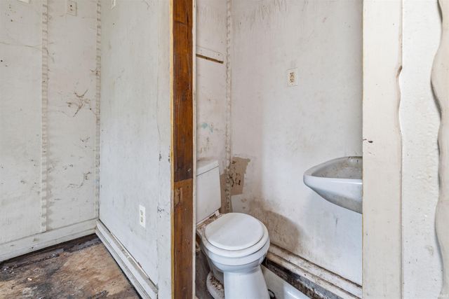 1513 E Cromer Avenue, Muncie, IN 47303