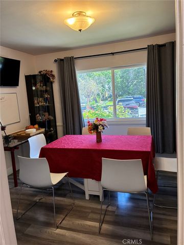 4711 Aqueduct, Los Angeles, CA 91436