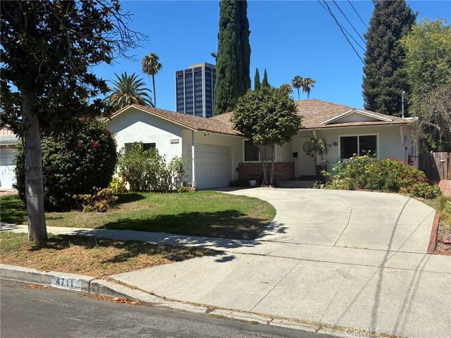4711 Aqueduct, Los Angeles, CA 91436
