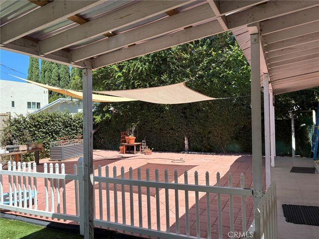 4711 Aqueduct, Los Angeles, CA 91436