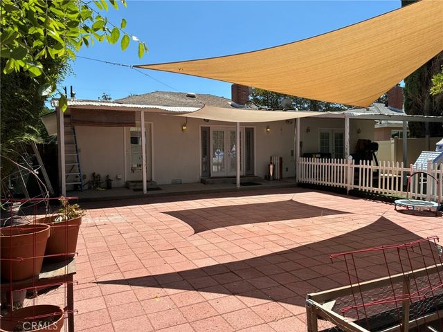 4711 Aqueduct, Los Angeles, CA 91436