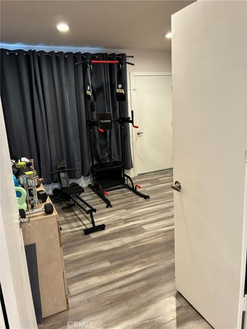 4711 Aqueduct, Los Angeles, CA 91436