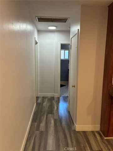 4711 Aqueduct, Los Angeles, CA 91436