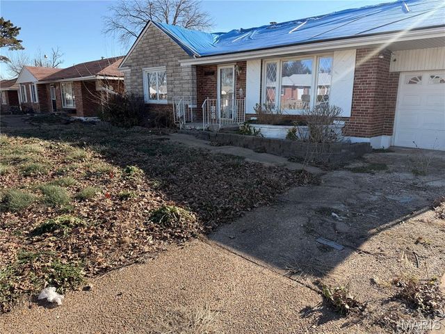 9422 Westchester Drive, St Louis, MO 63136