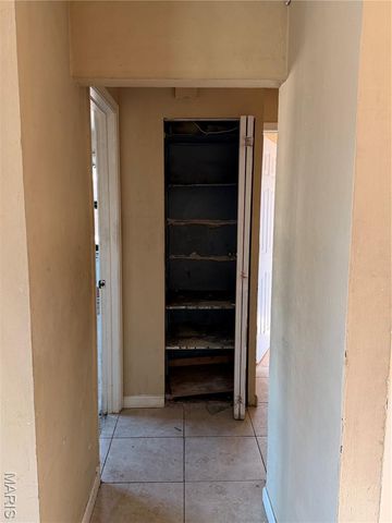 9422 Westchester Drive, St Louis, MO 63136