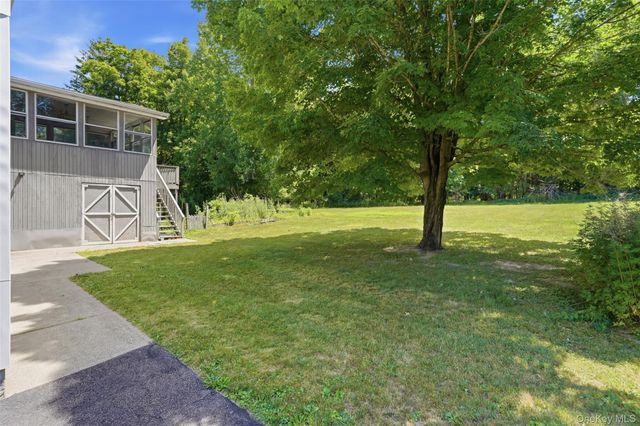 122 River Road, Wallkill, NY 12589