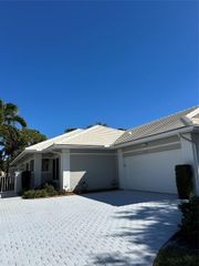2371 SW Brookwood Ln, Palm City, FL 34990