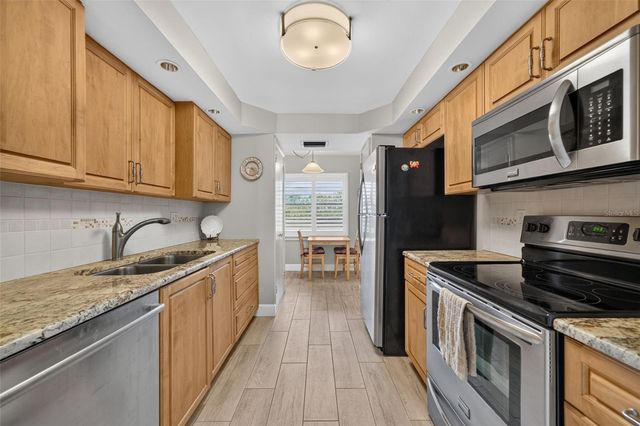 4325 GULF OF MEXICO DRIVE 402, Longboat Key, FL 34228