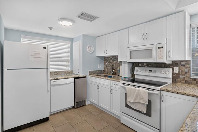 4325 GULF OF MEXICO DRIVE 402, Longboat Key, FL 34228