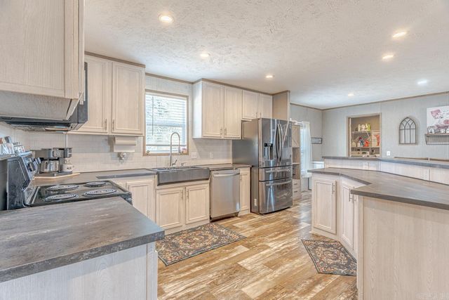 1111 SE Front St, Hoxie, AR 72433