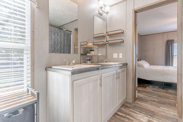 1111 SE Front St, Hoxie, AR 72433