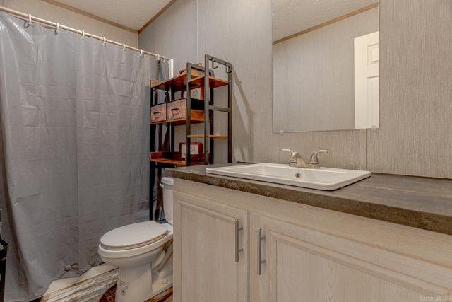 1111 SE Front St, Hoxie, AR 72433