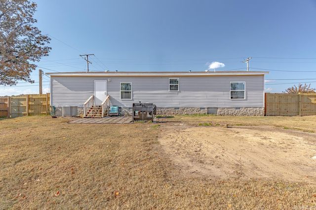 1111 SE Front St, Hoxie, AR 72433