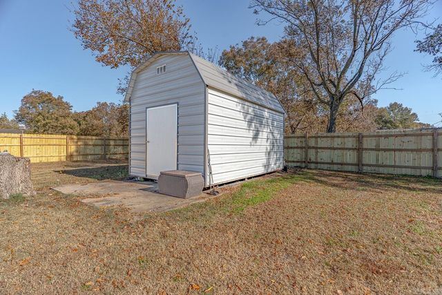1111 SE Front St, Hoxie, AR 72433